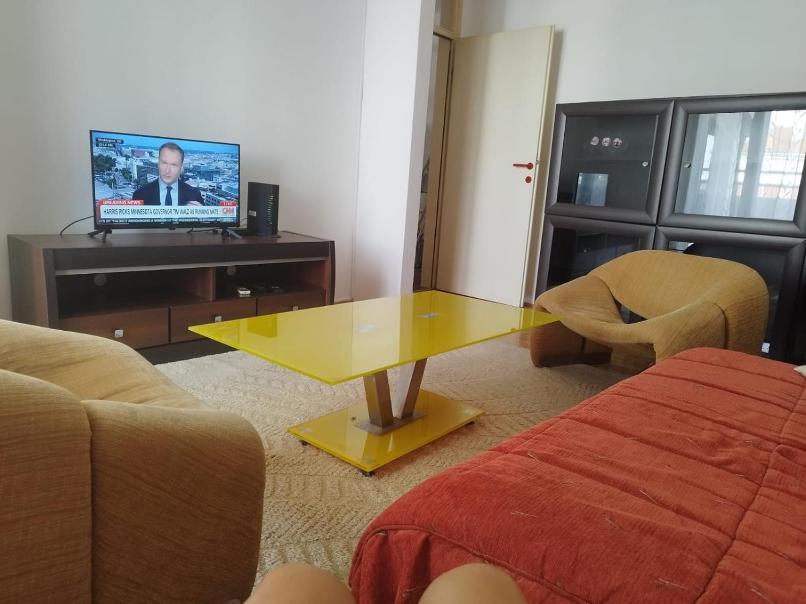 포드고리차 Apartman Senka 2 아파트 외부 사진